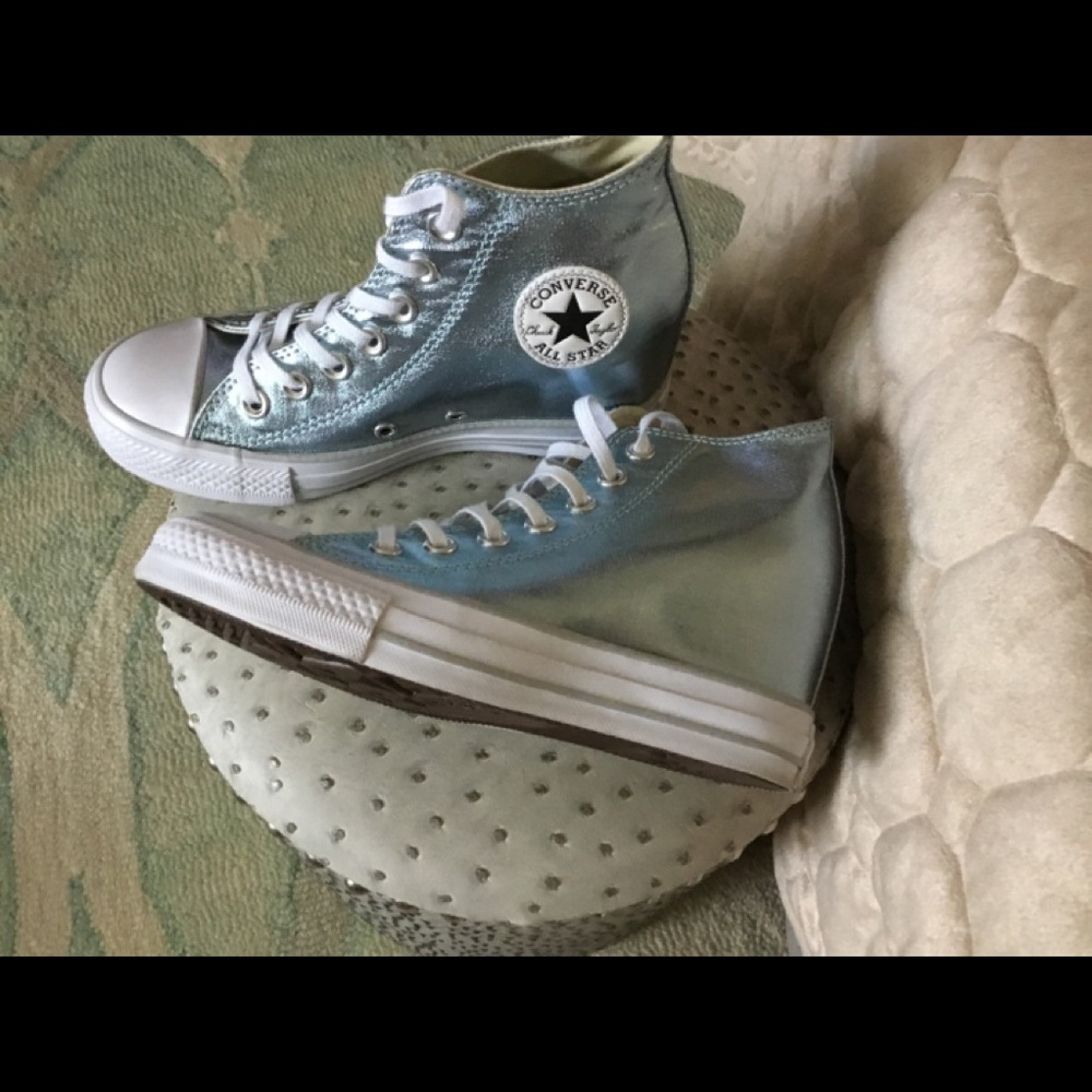 Brand New women’s 6 Converse. Metallic Ice Blue